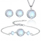 Women's Fashionable Simple One Deer Companion Necklace And Bracelet Set