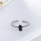 Women's Simple Temperament Geometric Opening Black Zircon Ring